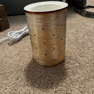 Scentsy Rose Gold Etched Core Warmer